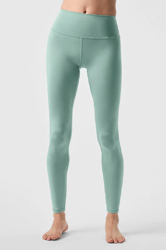 Elegant Design 7/8 High-Waist Airlift Legging - Botanical Green