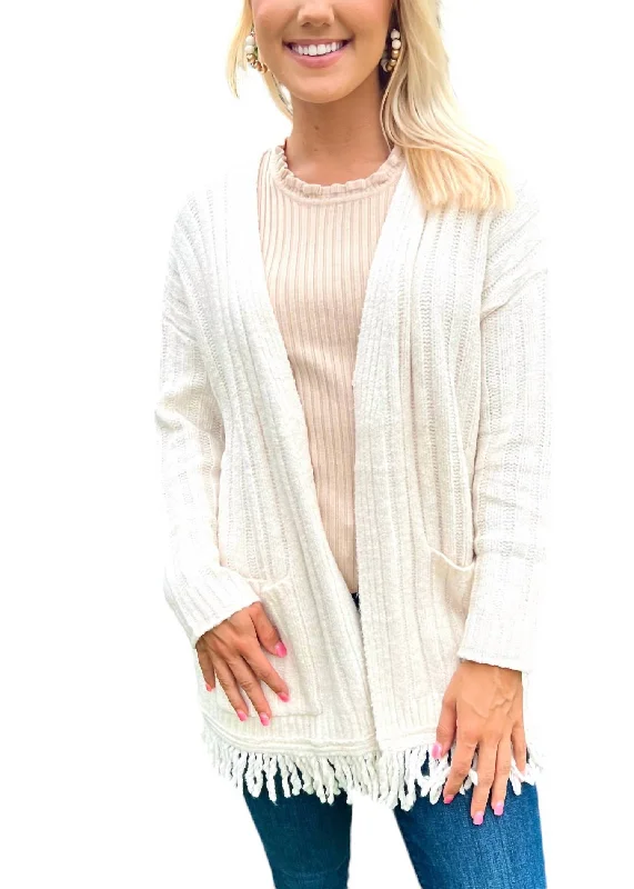 Comfortable And Casual Delaney Cardigan In White