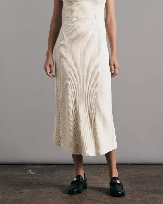 Luxury And Elegant Echo Rib Skirt In Ivory