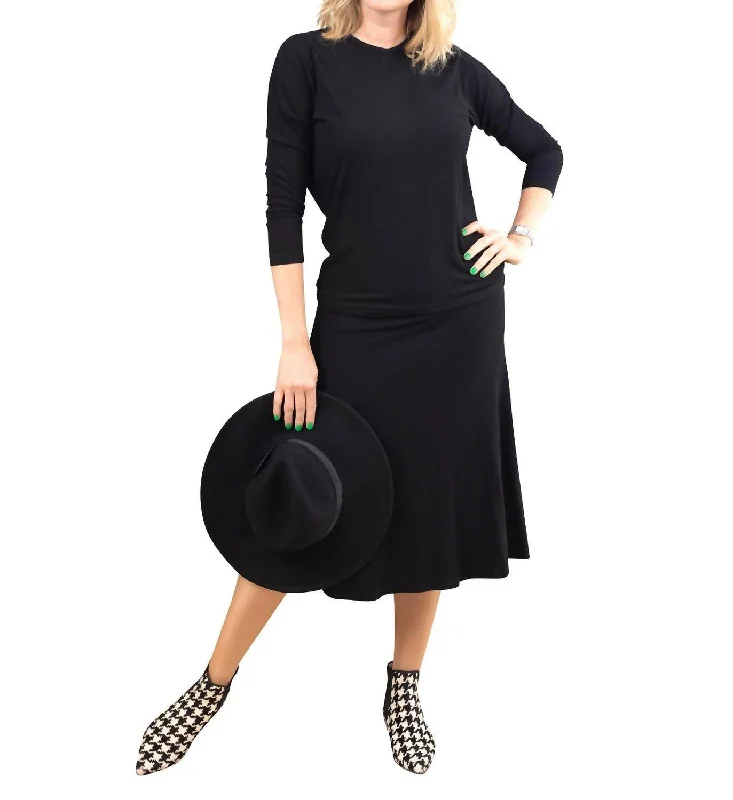 Tropical Style Ribbed A-Line Skirt In Black